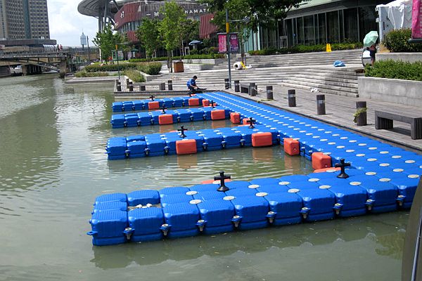 廣州中航水上設(shè)施建造有限公司 浮筒碼頭 游艇碼頭 水上浮筒